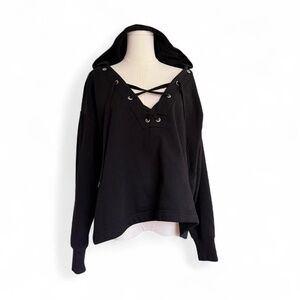 H&M | BLACK HOODED SWEATSHIRT WITH LACING